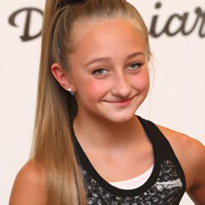 how old is payton from dance moms how does payton's age affect her dancing career?